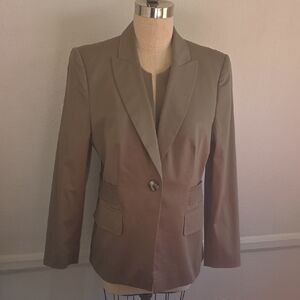 Escada Women's Tan Blazer 42‎